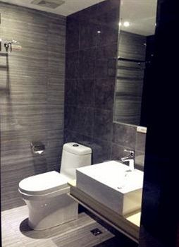 Super 8 Hotel Fuzhou Railway Station West Exterior photo